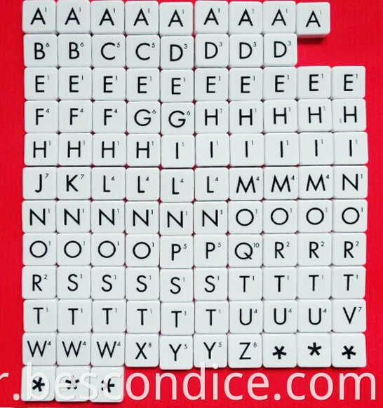 110pcs English English Letter Blastic Scrabble Tiles